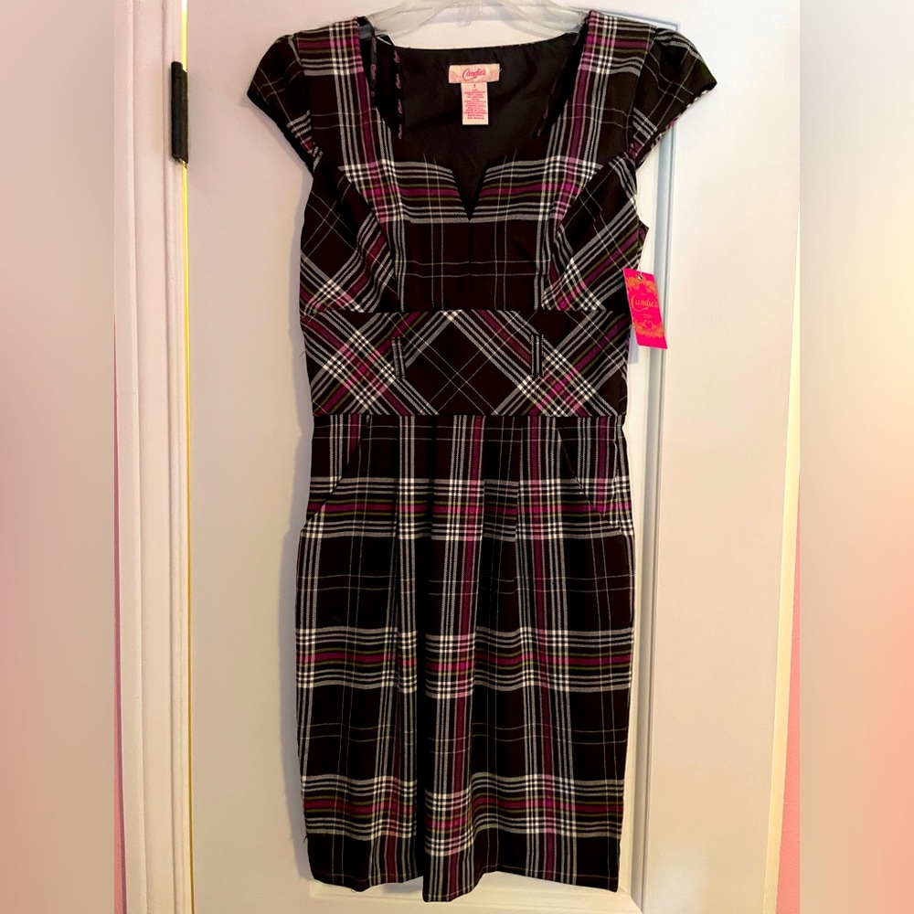 ⭐️NWT⭐️Candie’s brown plaid dress, juniors size 1